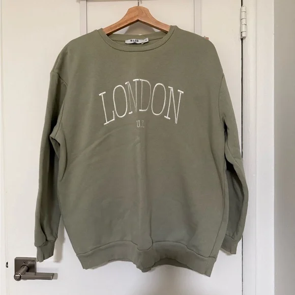 Green 'London' Sweatshirt - Picture 6 of 13
